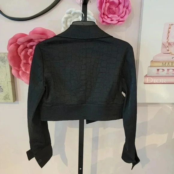 Bill Burns Black Embossed Crop Jacket - Picture 2 of 5
